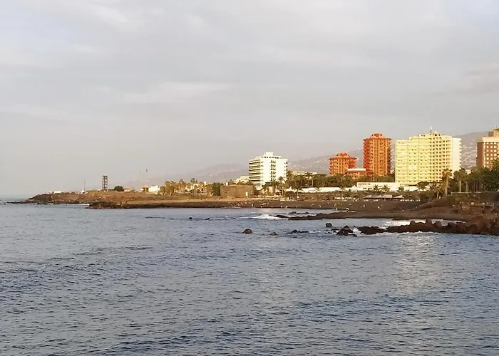 Calle Guajara, 1. Casa Playa Chica